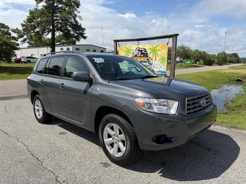 Toyota Highlander Base 2WD 2008