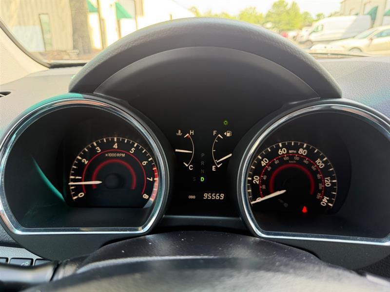 Toyota Highlander Base 2WD 2008