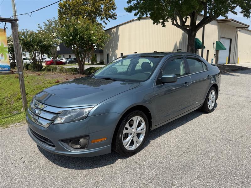 Ford Fusion SE 2012