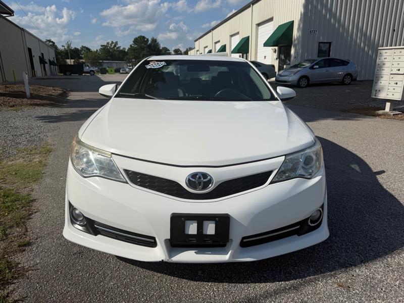 Toyota Camry SE 2012