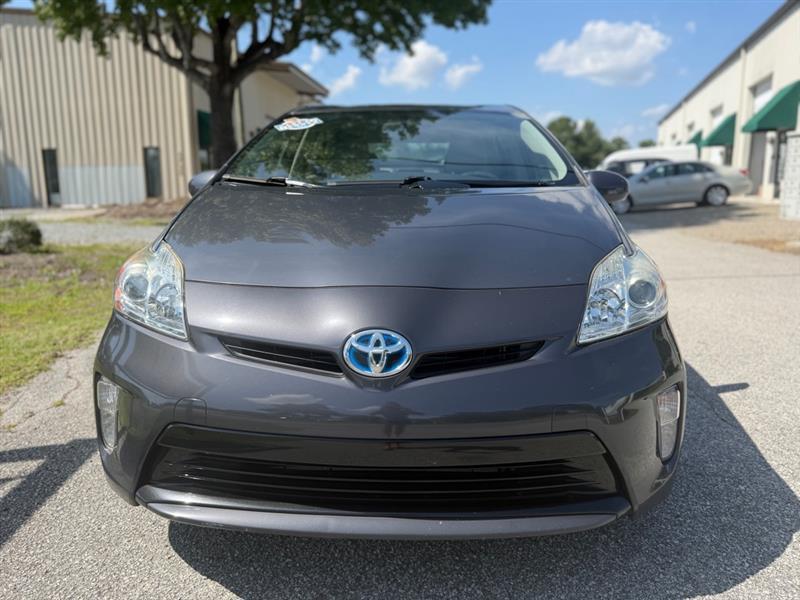 Toyota Prius Prius V 2012