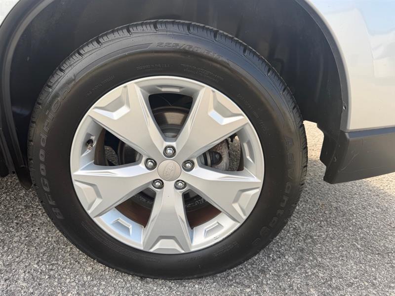 Subaru Forester 2.5i Limited 2015