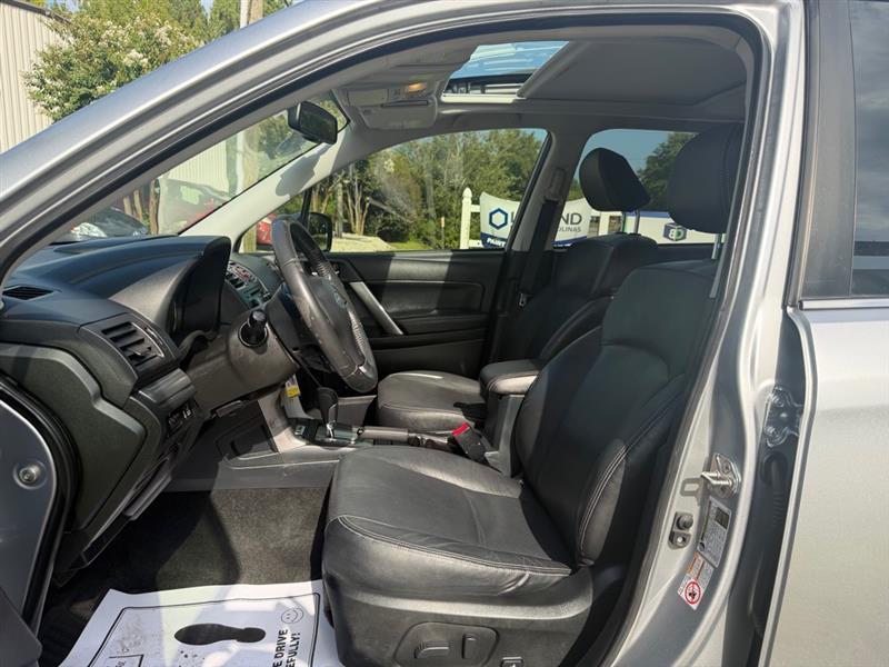 Subaru Forester 2.5i Limited 2015