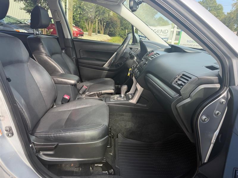 Subaru Forester 2.5i Limited 2015