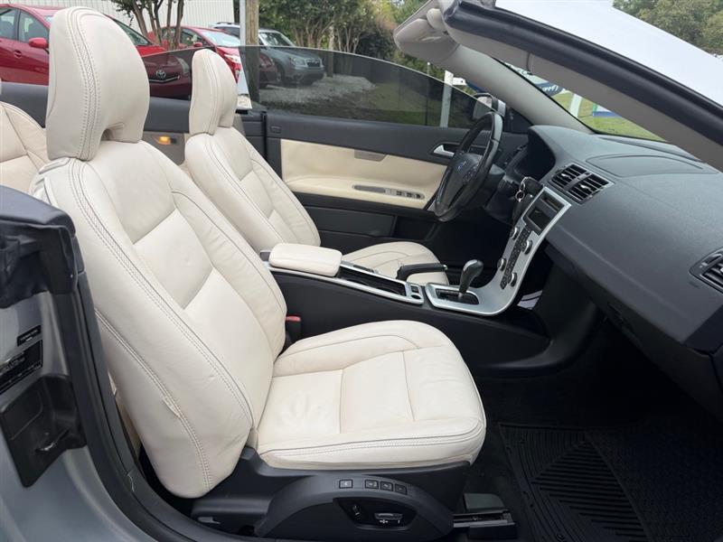 Volvo C70 T5 2012