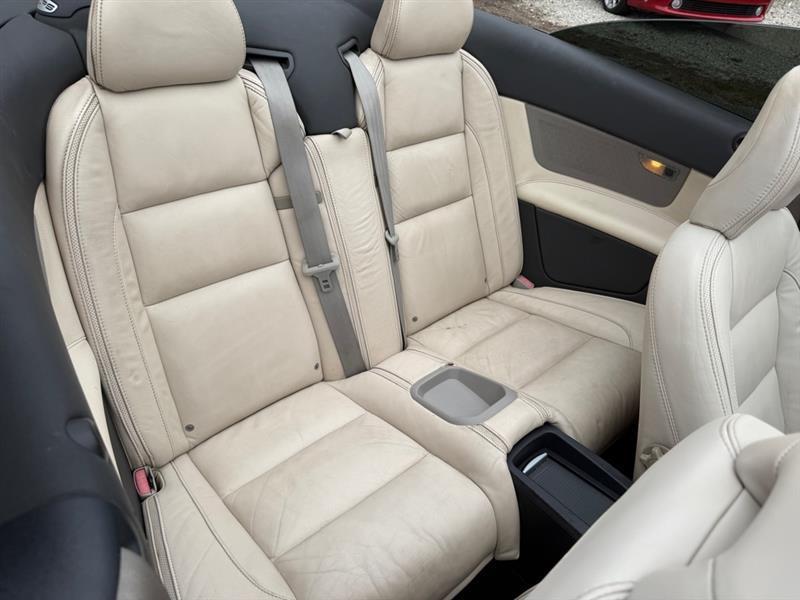 Volvo C70 T5 2012
