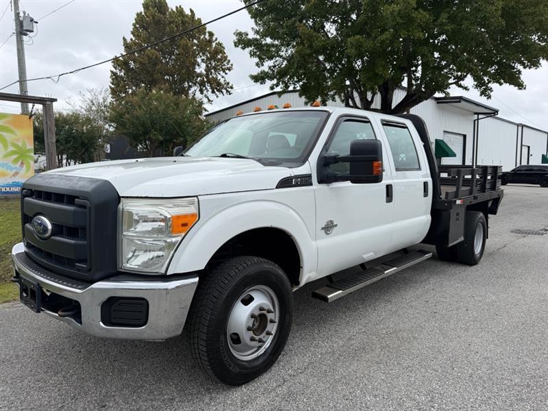 Ford F-350 SD XL Crew Cab Long Bed DRW 4WD 2012