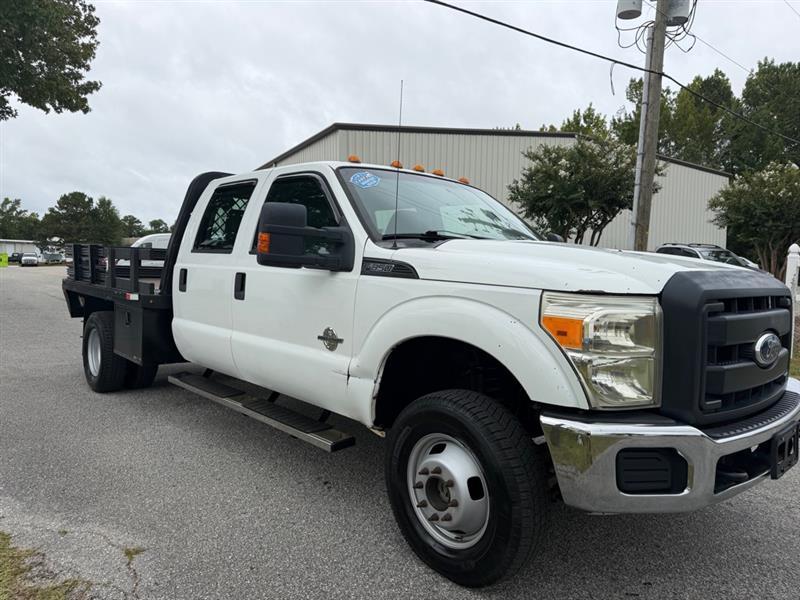 Ford F-350 SD XL Crew Cab Long Bed DRW 4WD 2012