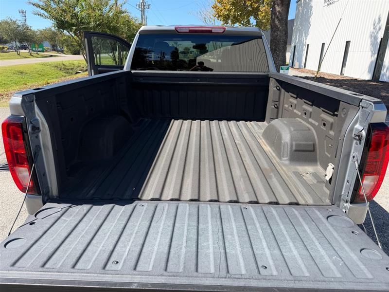 GMC Sierra 1500 Elevation Double Cab 4WD 2024