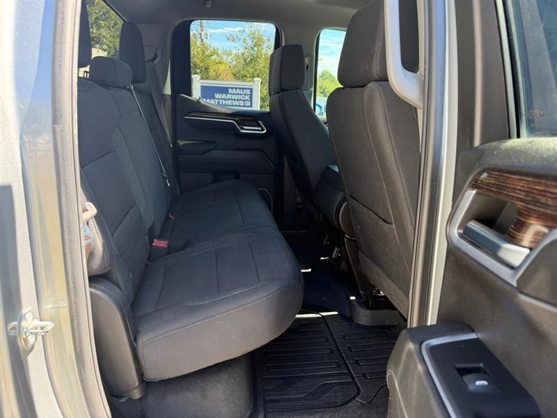 GMC Sierra 1500 Elevation Double Cab 4WD 2024