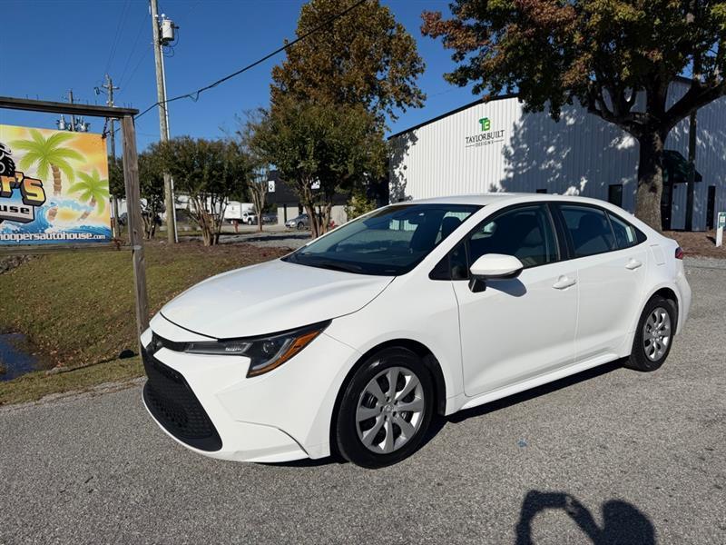 Toyota Corolla LE 2021