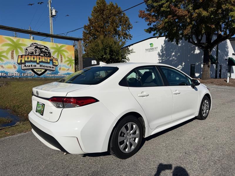 Toyota Corolla LE 2021