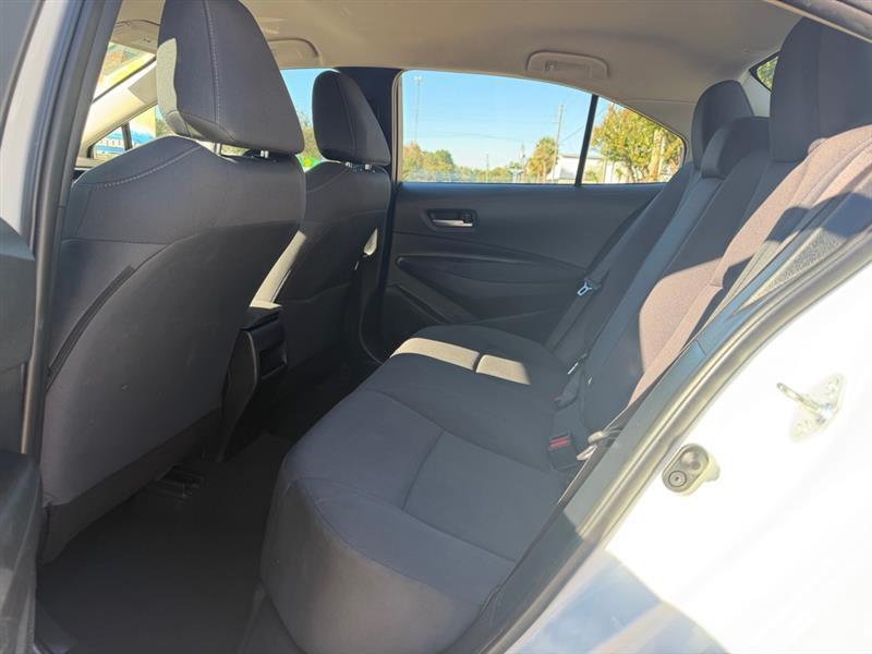 Toyota Corolla LE 2021