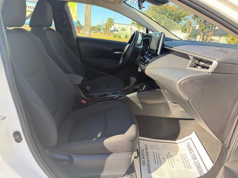 Toyota Corolla LE 2021