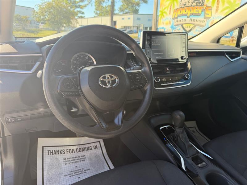 Toyota Corolla LE 2021