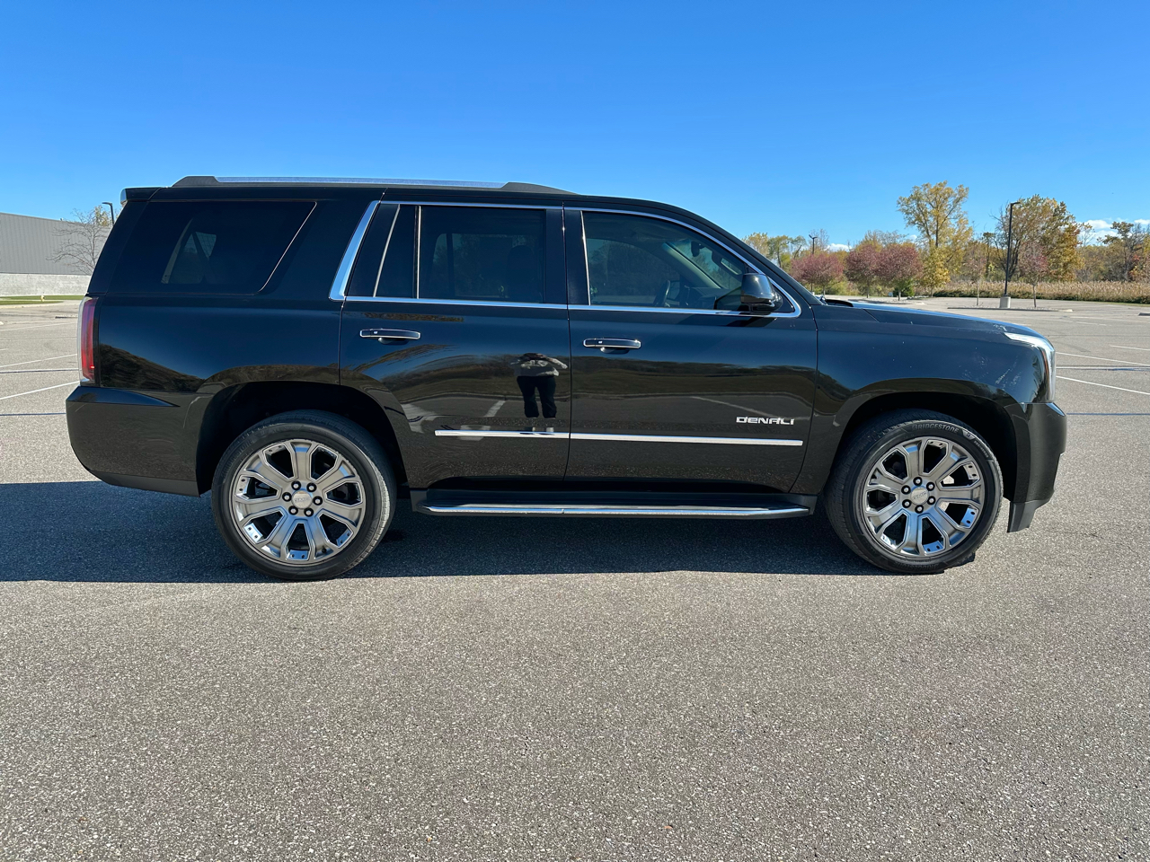 GMC Yukon Denali 4WD 2016