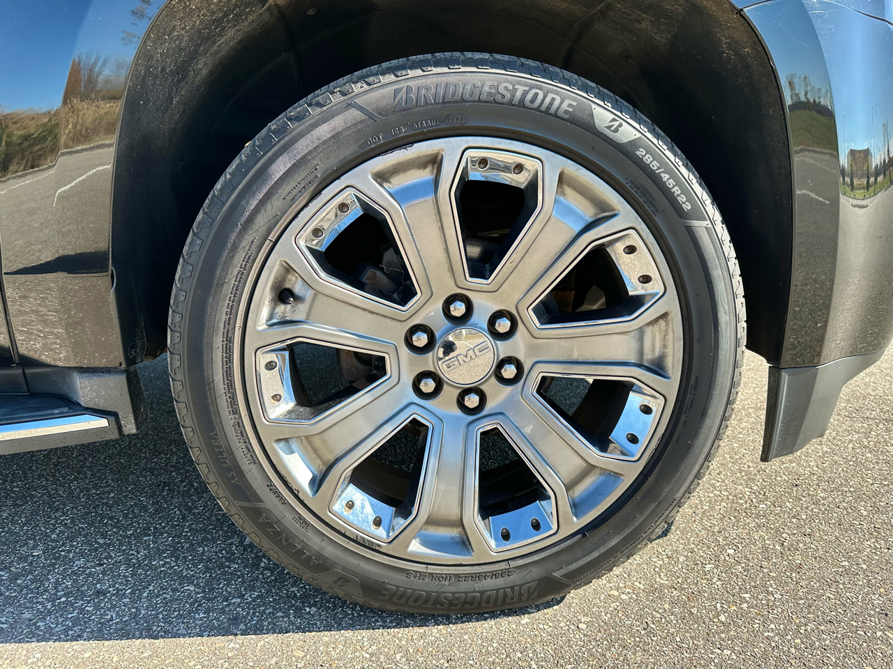GMC Yukon Denali 4WD 2016