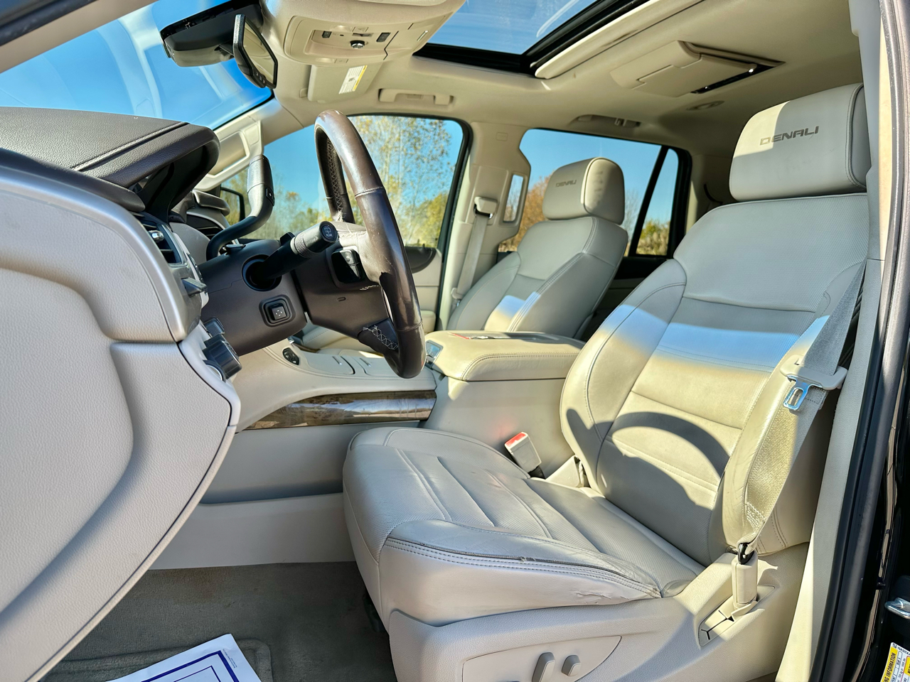 GMC Yukon Denali 4WD 2016