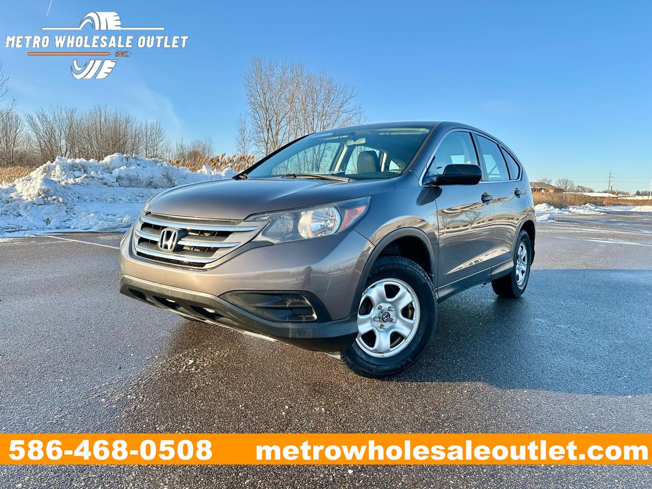 2014 Honda CR-V LX's photo