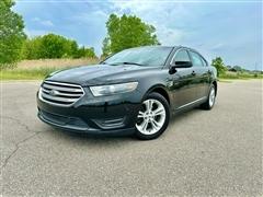 2016 Ford Taurus 