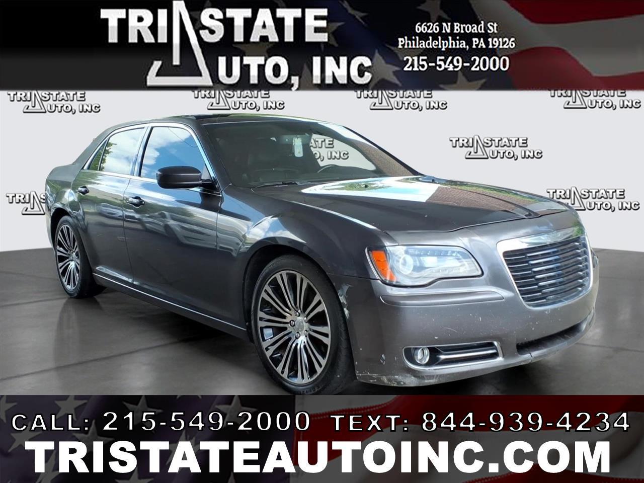 2013 Chrysler 300 Sedan 4D 300S V8