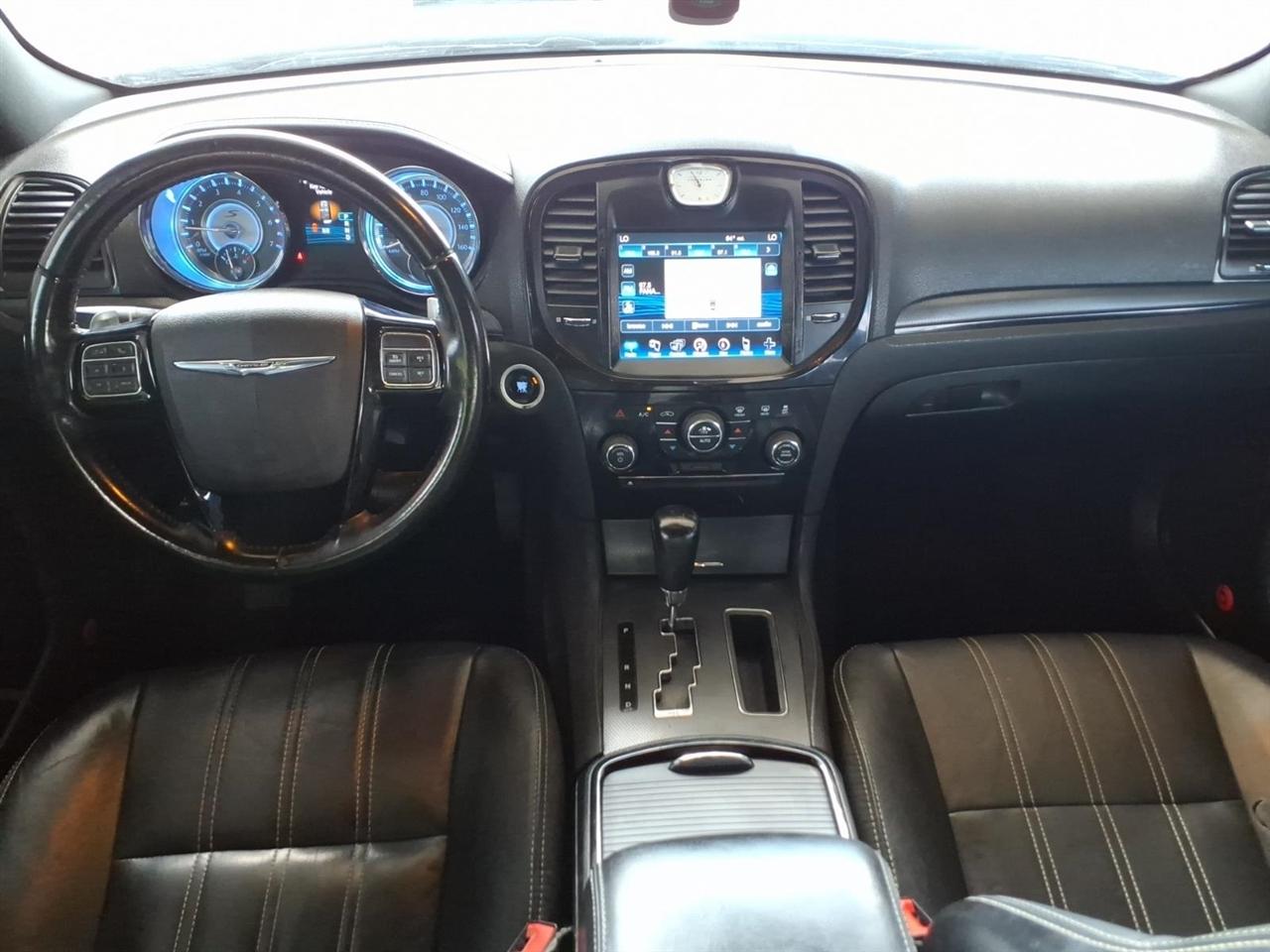 Chrysler 300  2013