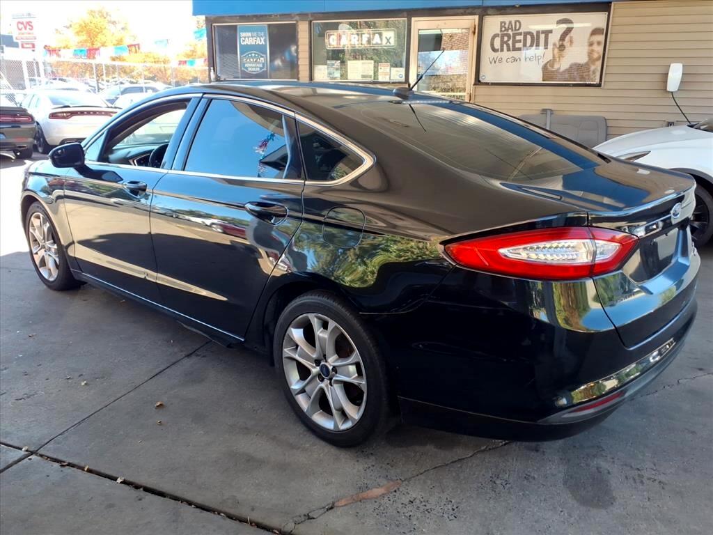 Ford Fusion  2014