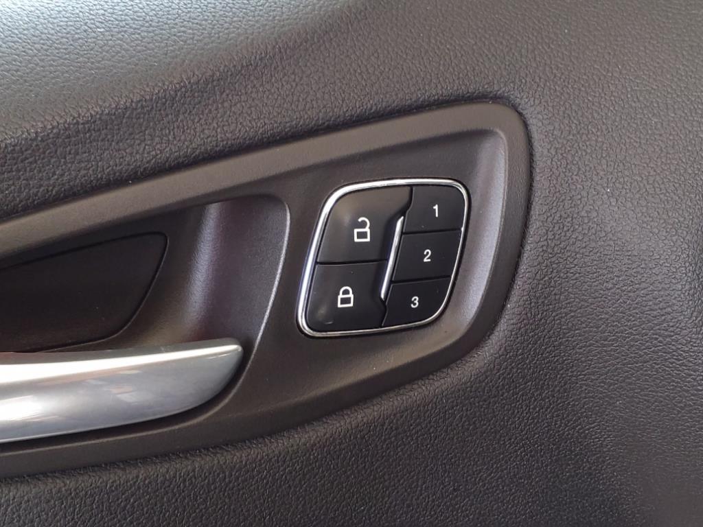 Ford Escape  2013