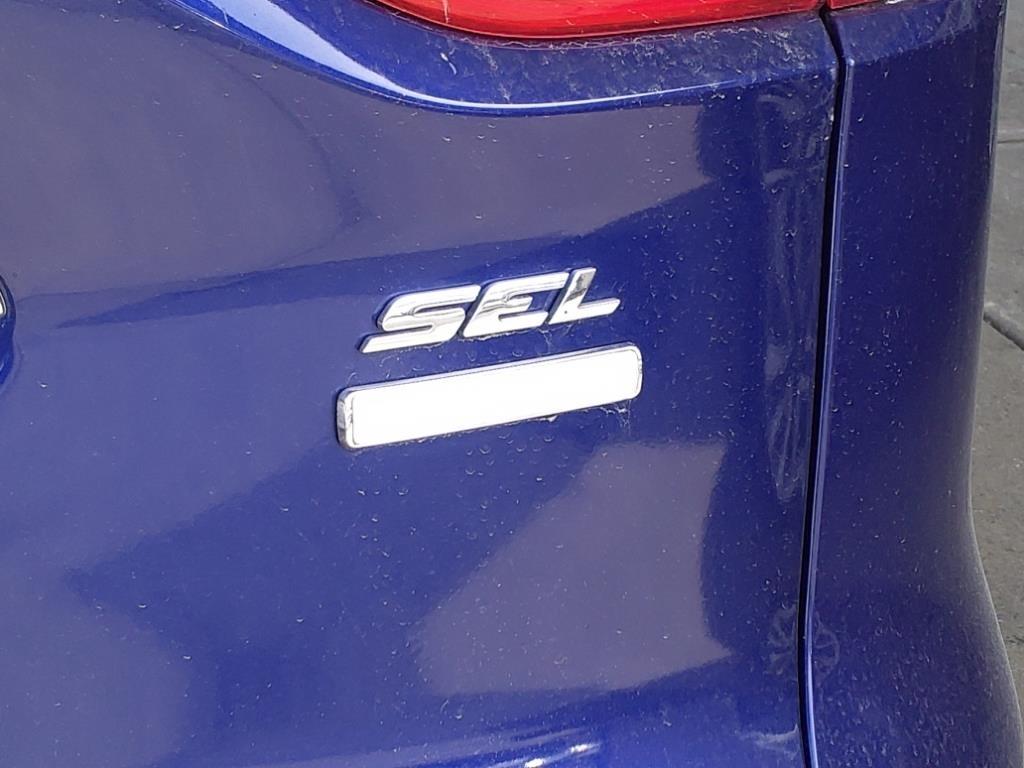 Ford Escape  2013