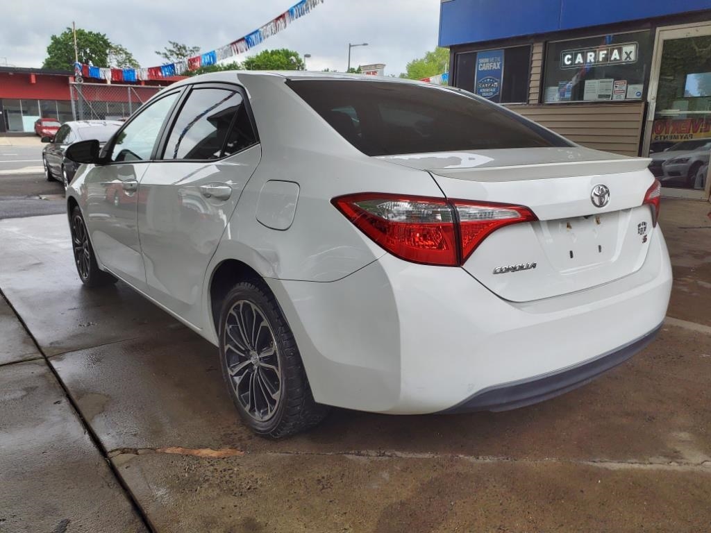 Toyota Corolla  2015 Toyota Corolla  2015