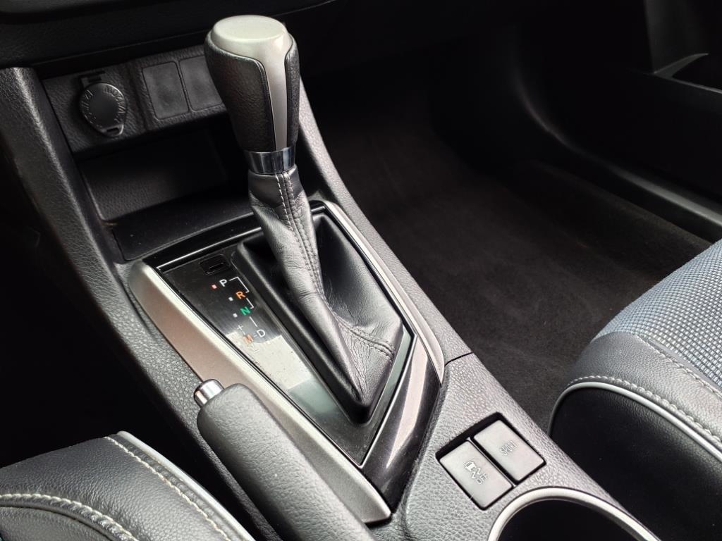 Toyota Corolla  2015 Toyota Corolla  2015