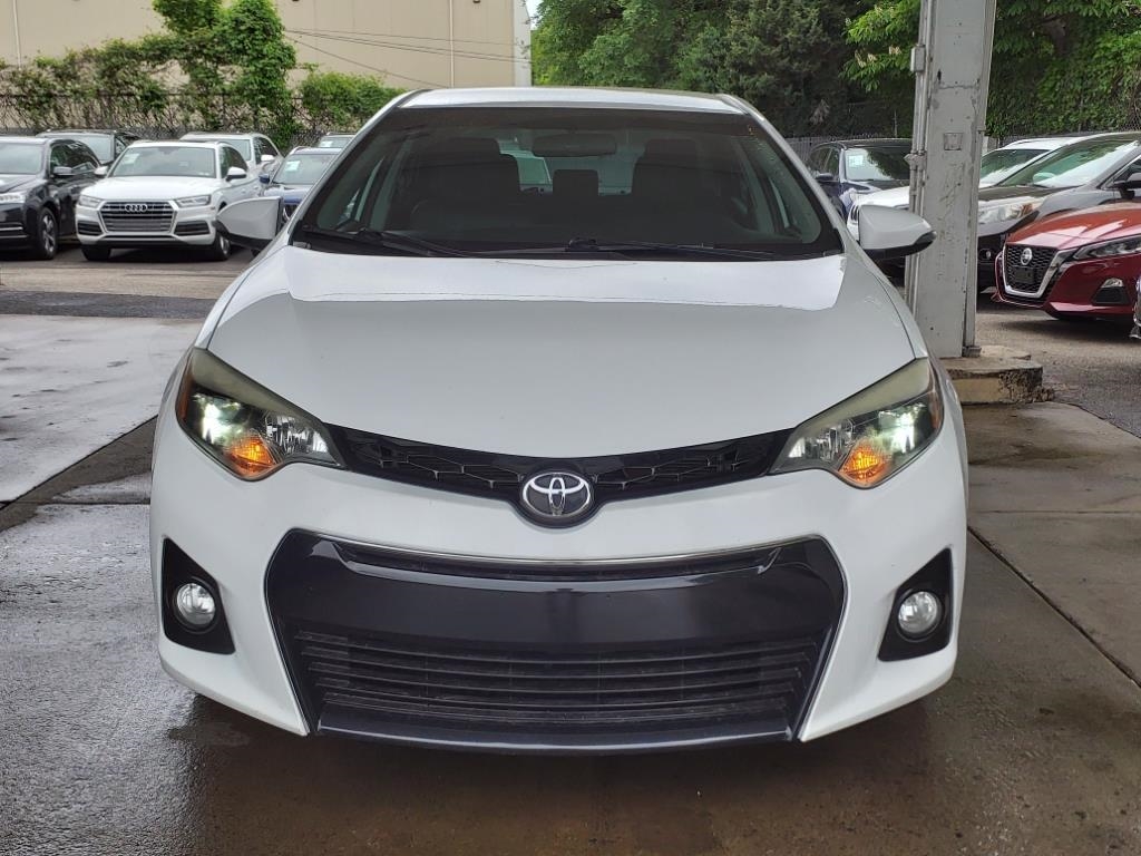 Toyota Corolla  2015