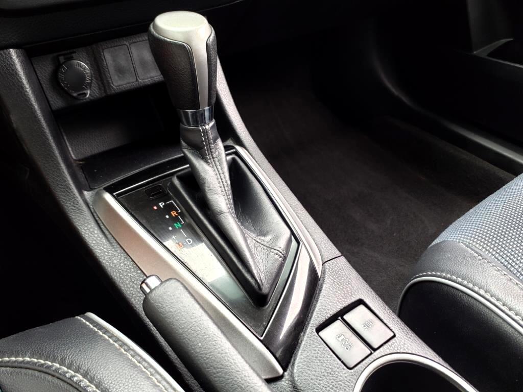 Toyota Corolla  2015