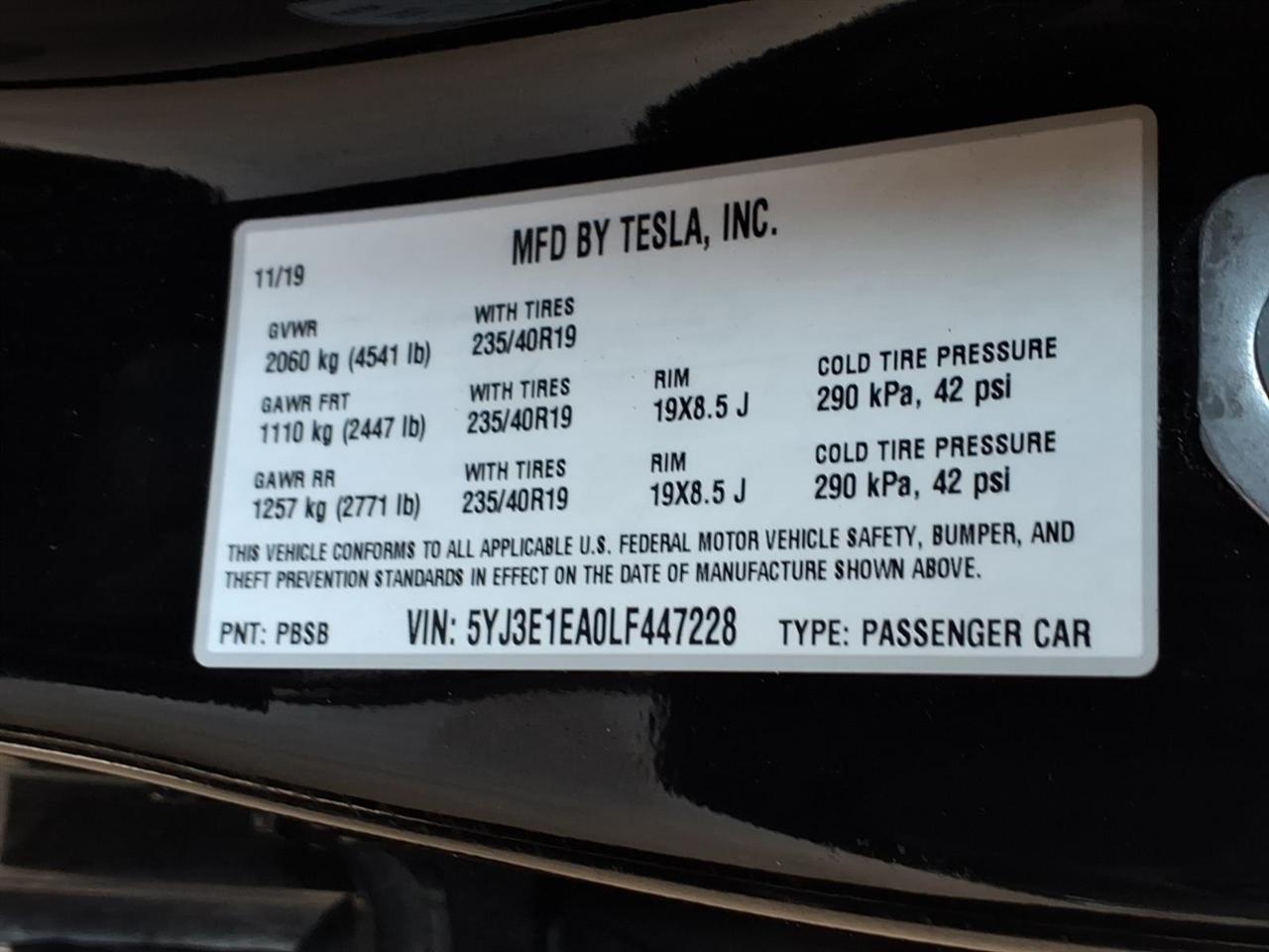 Tesla Model 3  2020