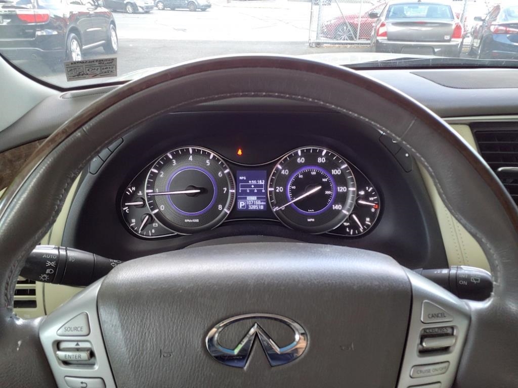 Infiniti QX80  2017 Infiniti QX80  2017