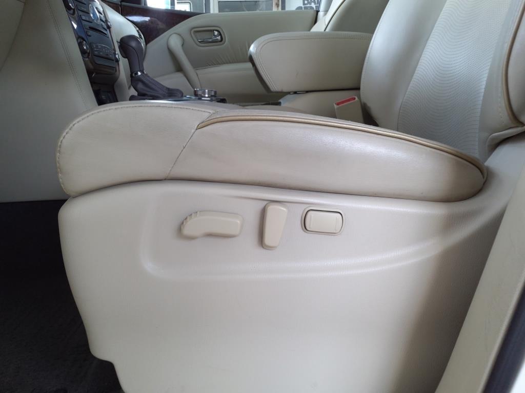 Infiniti QX80  2017