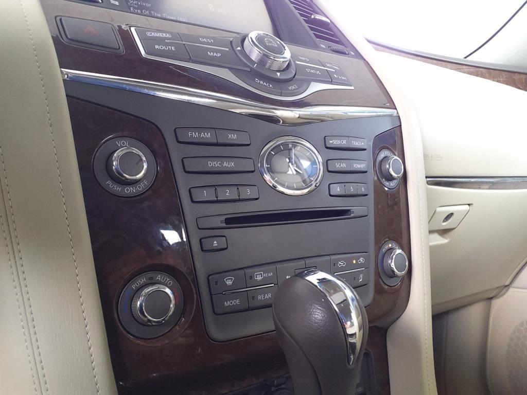 Infiniti QX80  2017