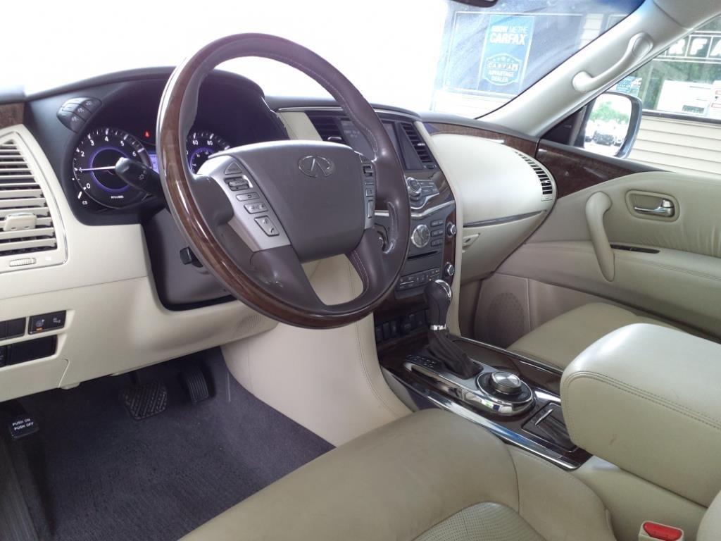 Infiniti QX80  2017