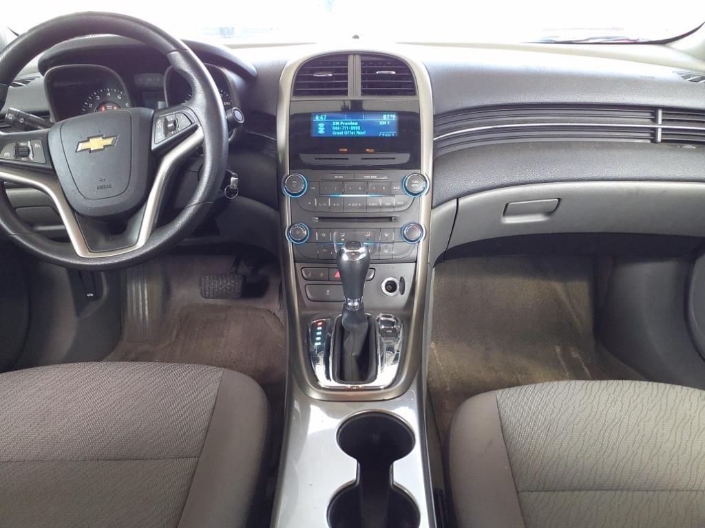 Chevrolet Malibu  2013