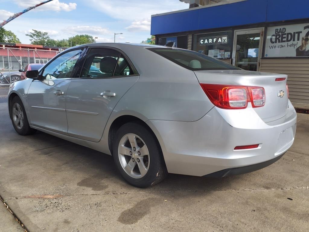 Chevrolet Malibu  2013