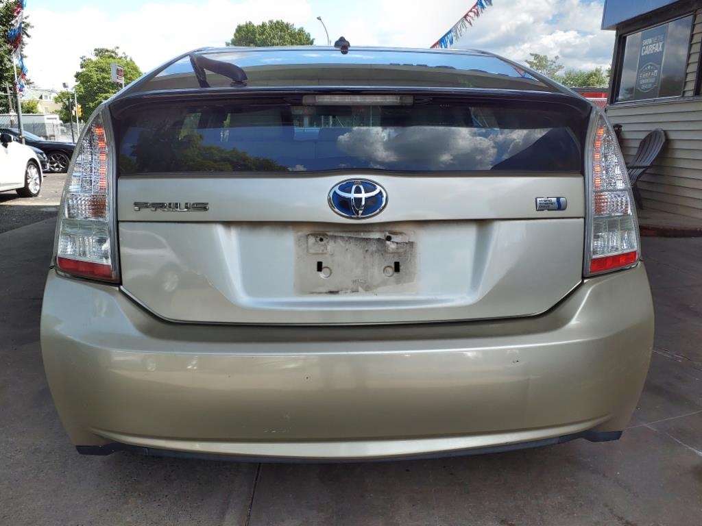 Toyota Prius  2011