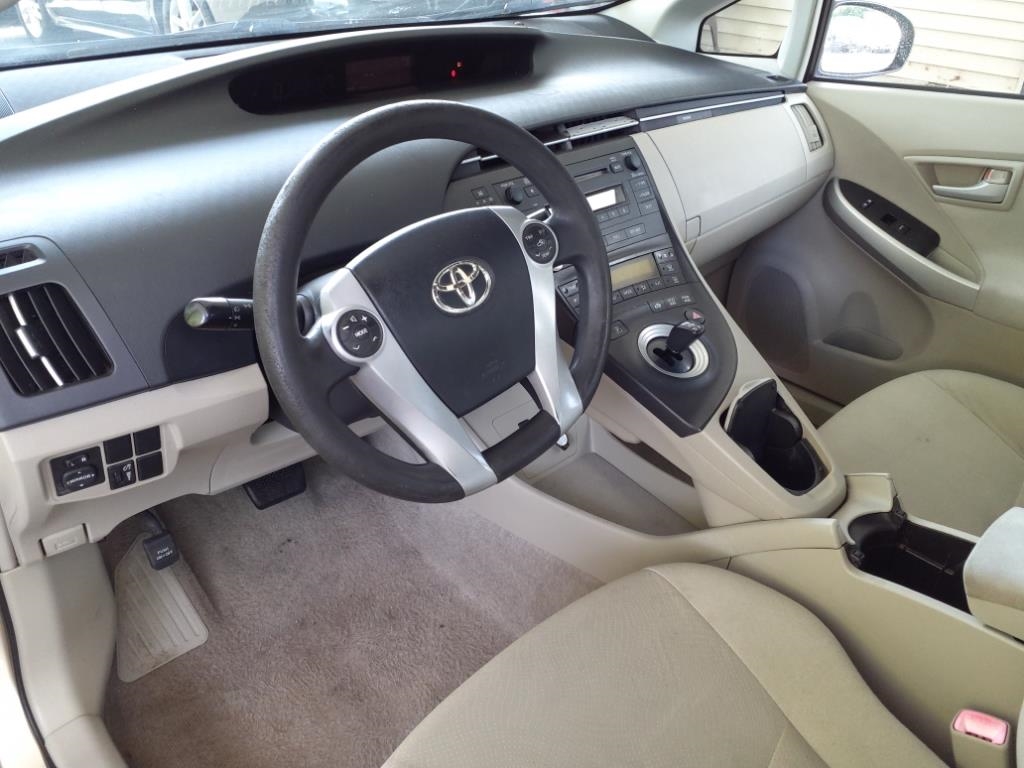 Toyota Prius  2011