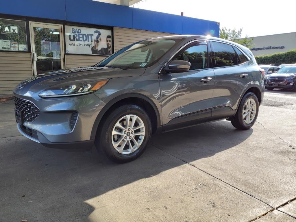 Ford Escape  2021