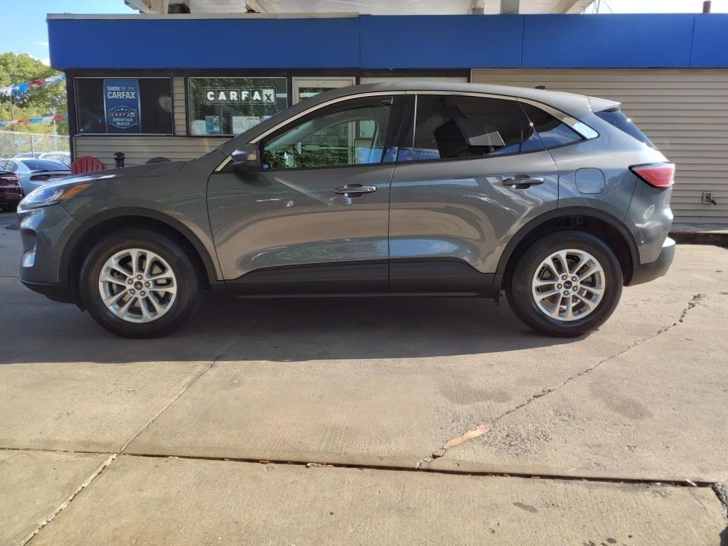 Ford Escape  2021
