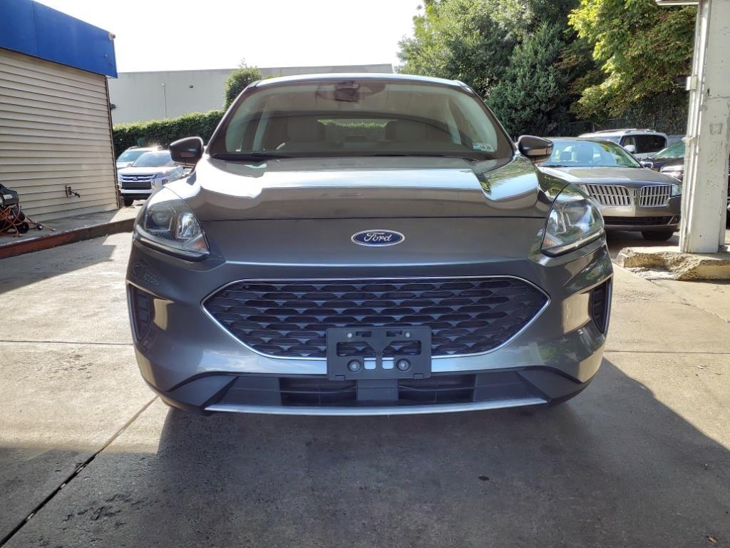 Ford Escape  2021