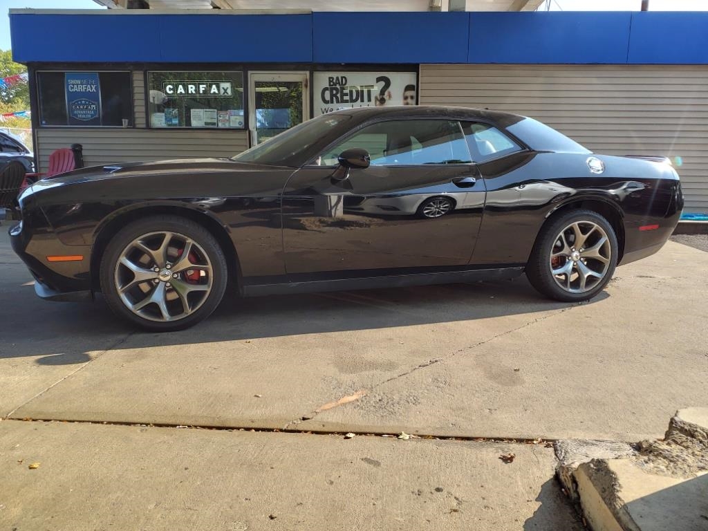 Dodge Challenger  2017