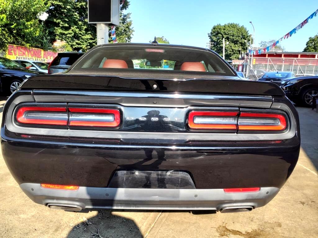 Dodge Challenger  2017