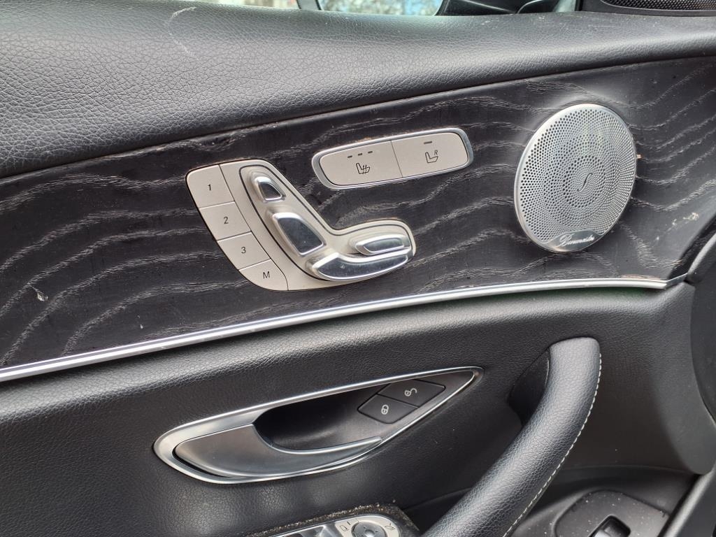 Mercedes-Benz E-Class  2019 Mercedes-Benz E-Class  2019