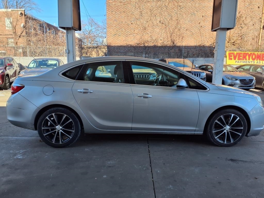 Buick Verano  2016 Buick Verano  2016