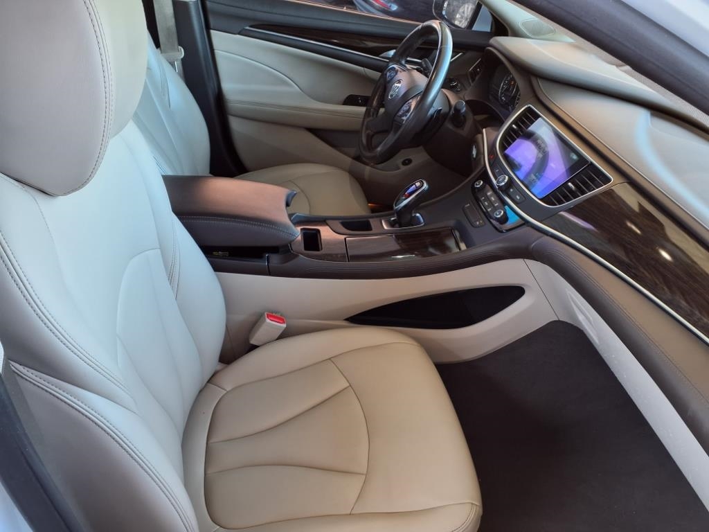 Buick LaCrosse  2017 Buick LaCrosse  2017